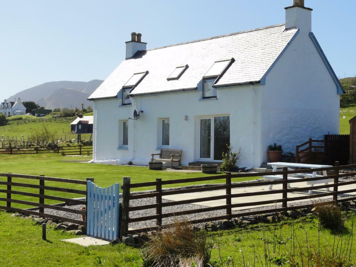 Driftwood Cottage Staffin Extérieur photo